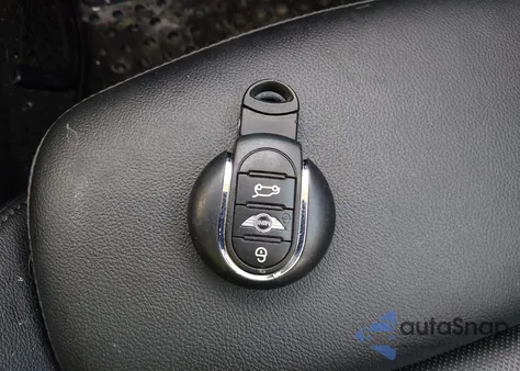 2016 Mini Clubman Cooper S from USA, damaged, VIN WMWLN9C59G2E47614